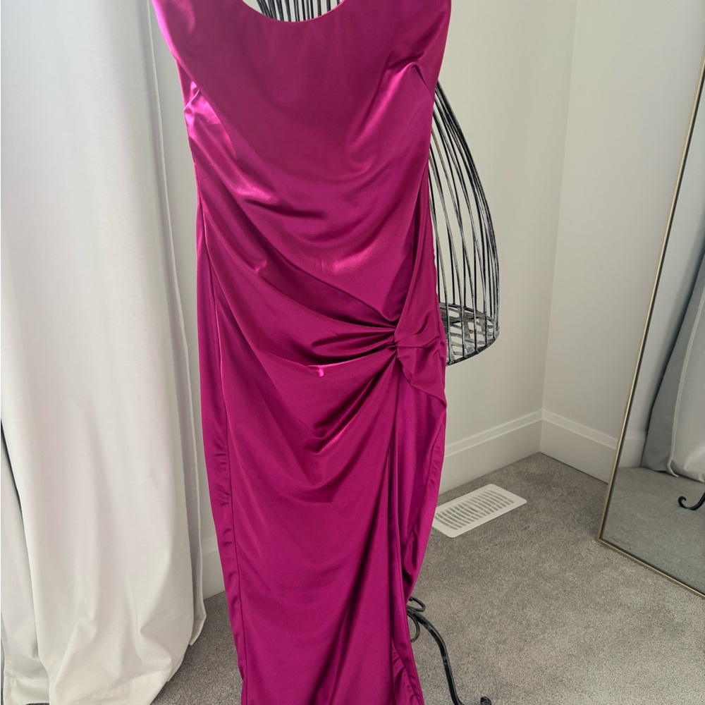 Elegant Fuchsia Satin Dress